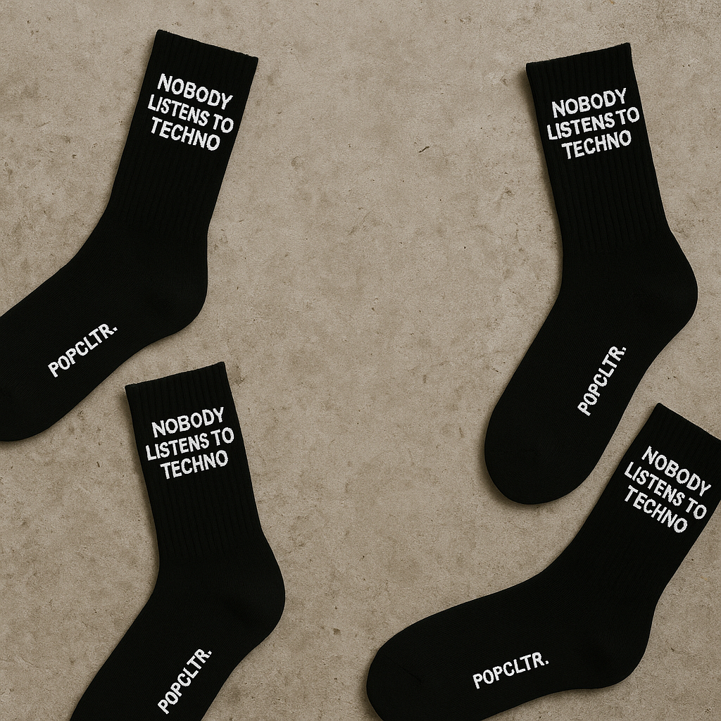 ‘’Nobody Listens to Techno’’ Socks