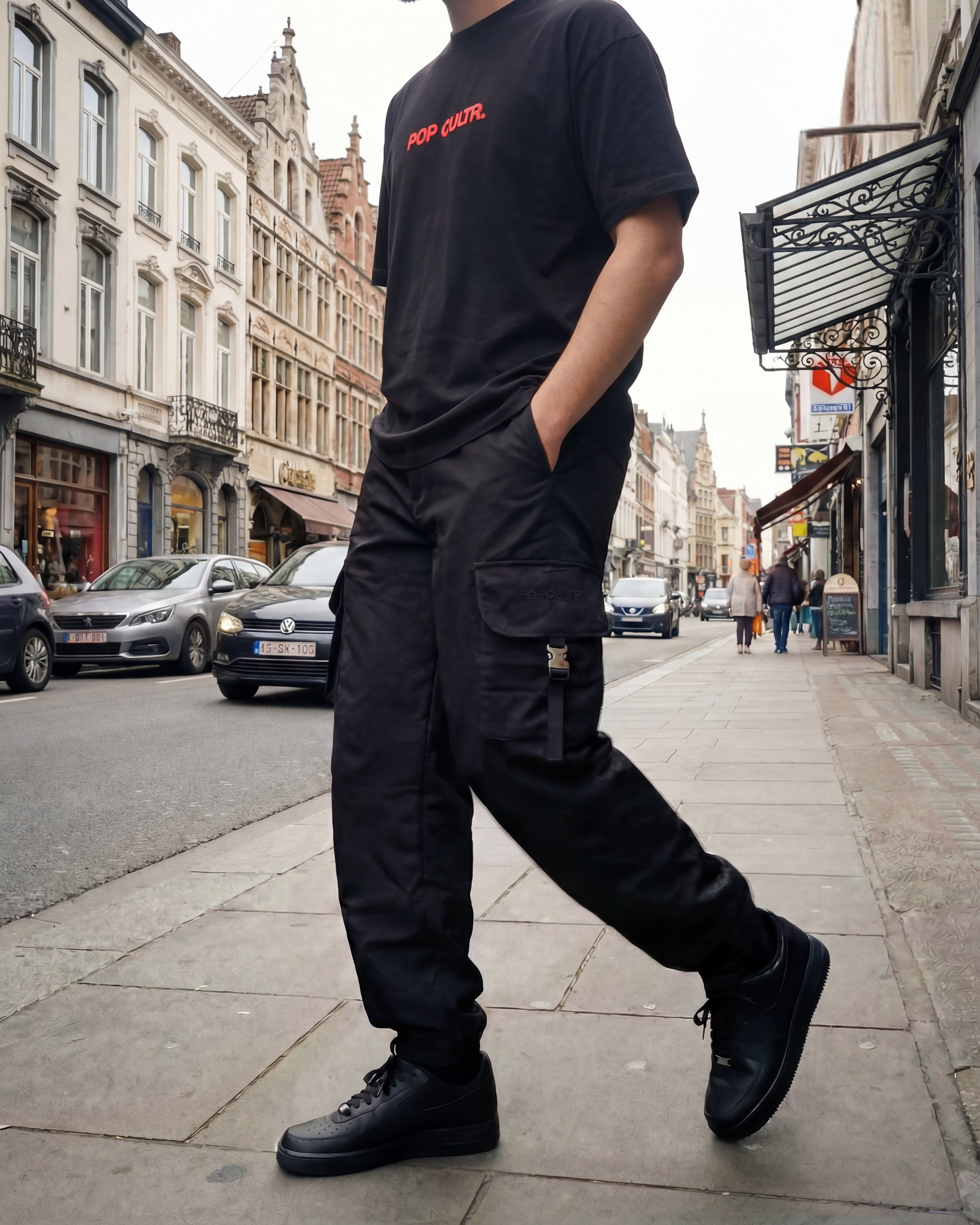 Tapered Cargo Pants