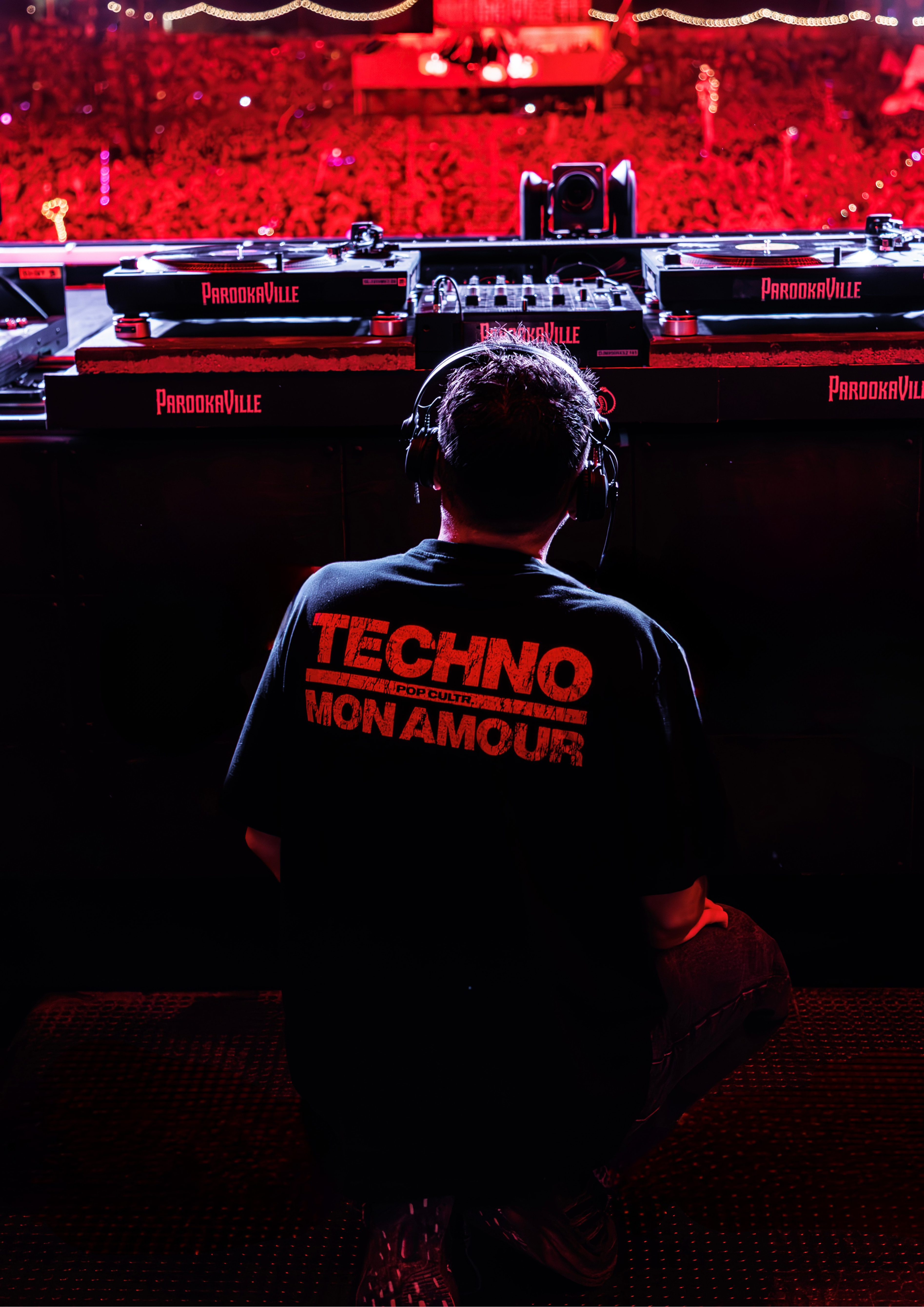 "TECHNO MON AMOUR" Tee